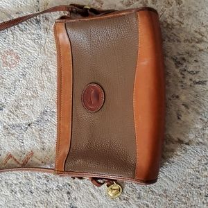 Dooney and Bourke Beige Crossbody Vintage 80's Bag